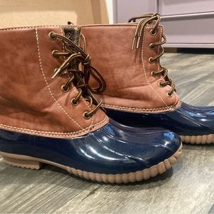 Yoki Duck Boots Ladies size 8.5